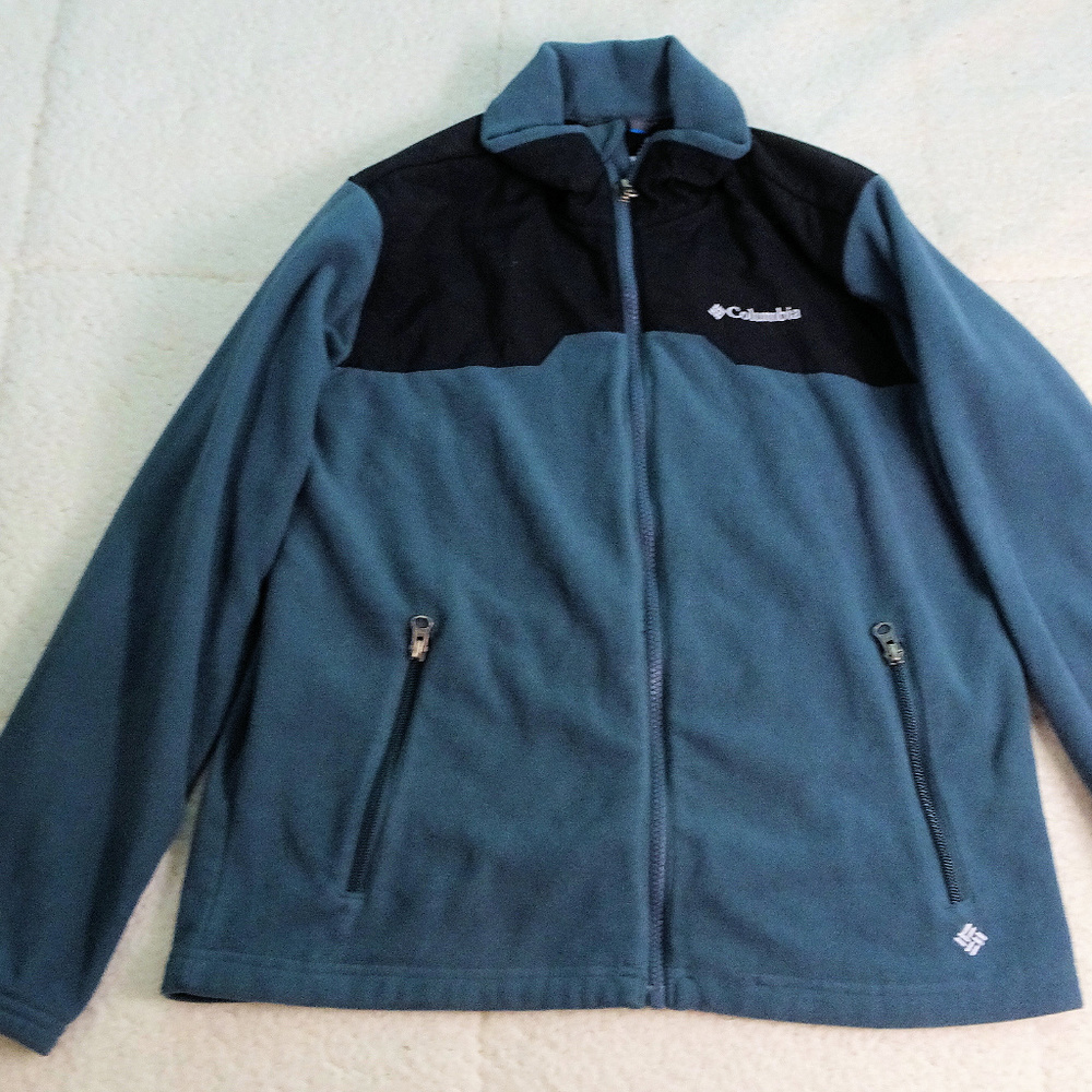 Columbia Gray & Black Fleece Full Zip Size 14/16